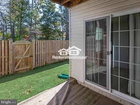 Building Photo - 7427 Macon Dr