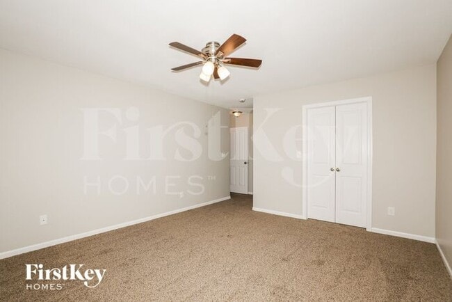 Building Photo - 9626 Piper Lake Dr