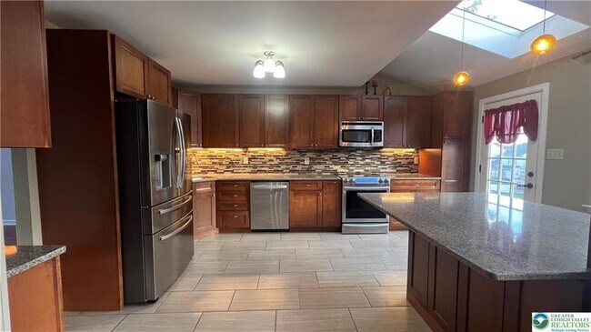 Building Photo - 520 Wild Mint Ln