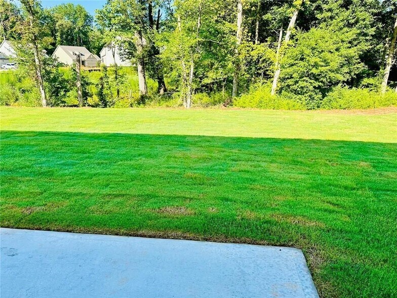 Building Photo - 66 Red Dragon Dr