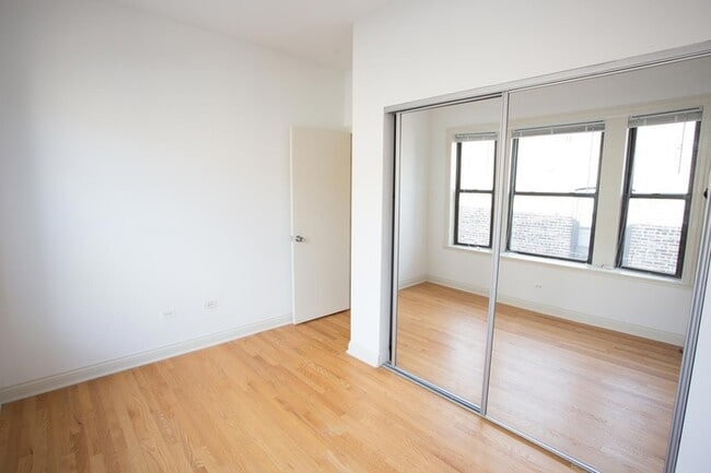 Floorplan - 5355-5361 S. Cottage Grove Avenue