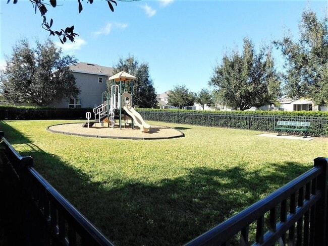 Building Photo - 15532 Sweet Orange Ave