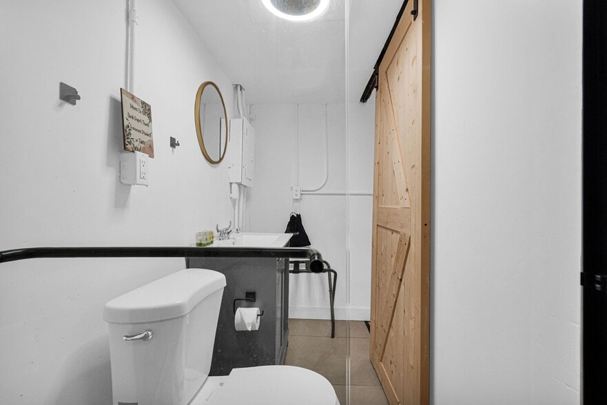 Building Photo - 274 NW 43rd St