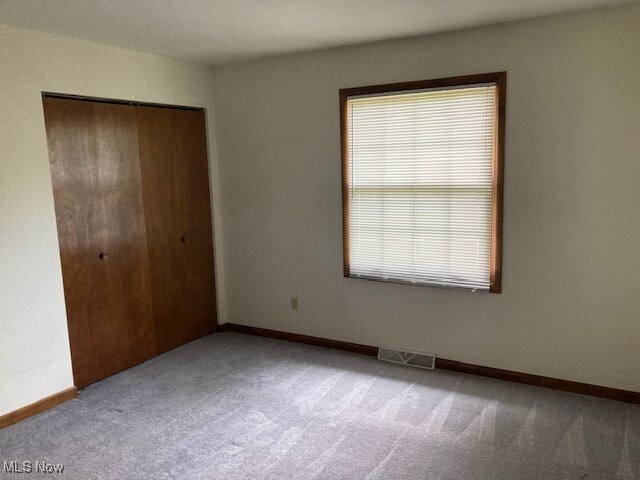 Building Photo - 723 Lakeview Dr