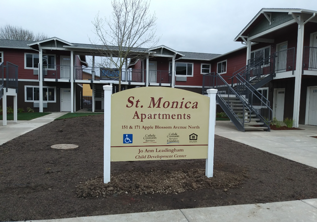 Primary Photo - St Monica Apartments