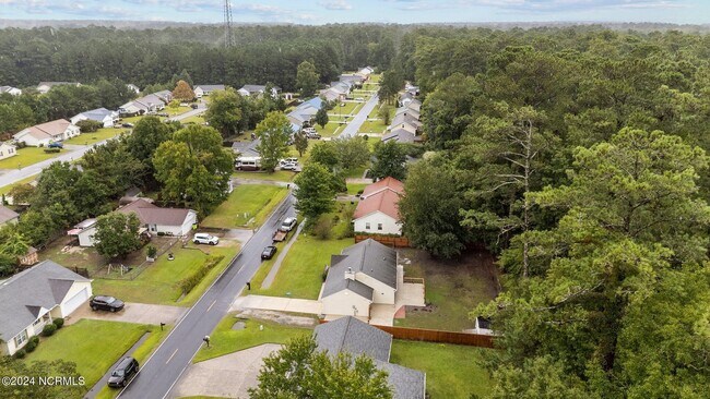 Building Photo - 5725 County Line Rd