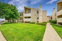 Building Photo - $1,595.00 - 1 Bed, 1 Bath, Apartment in Au...
