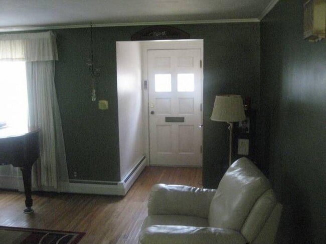 Building Photo - 23 Springwood Ct