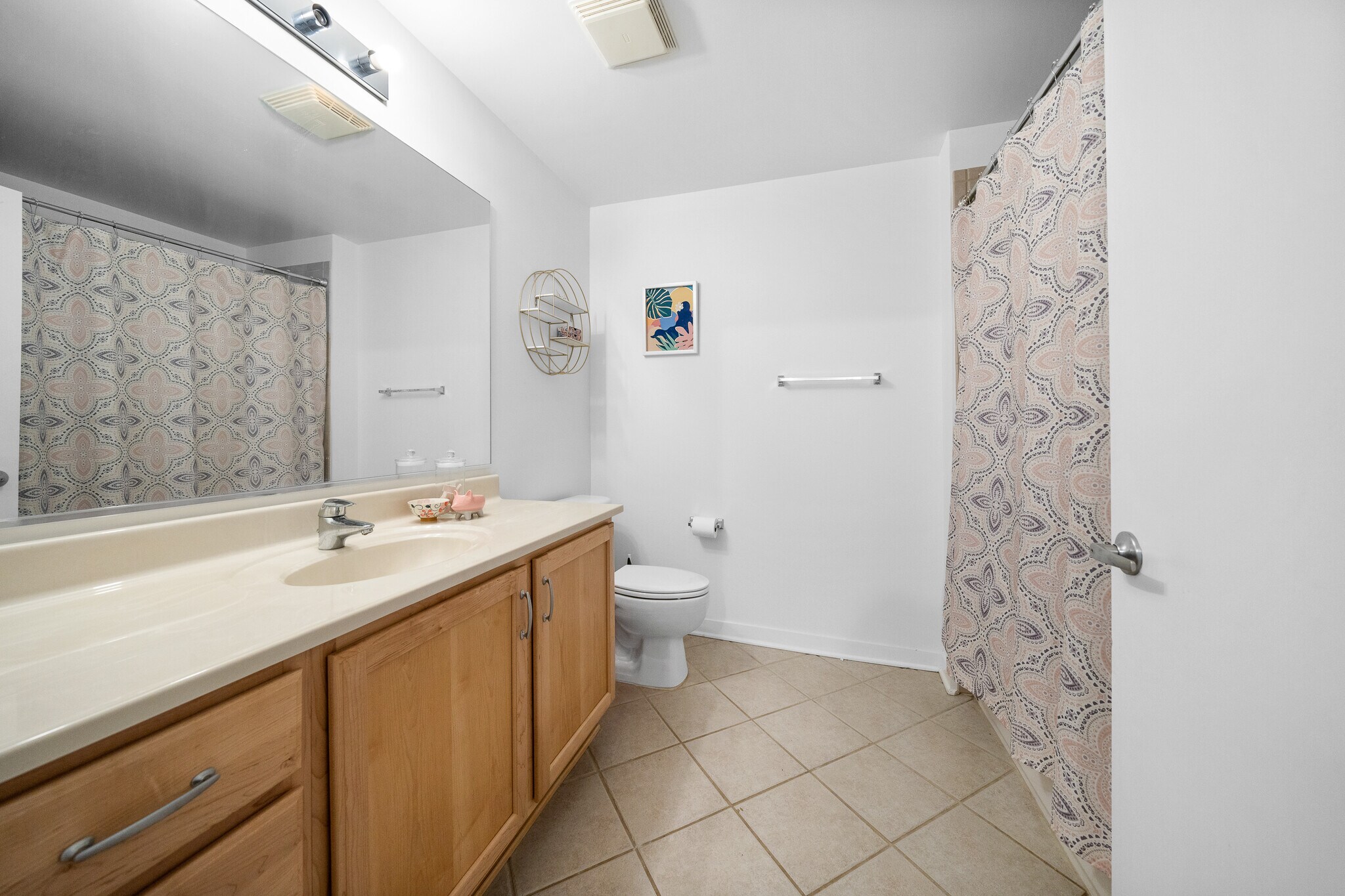 Building Photo - 101 Curry Ave