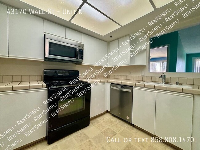 Building Photo - 43170 Wall St