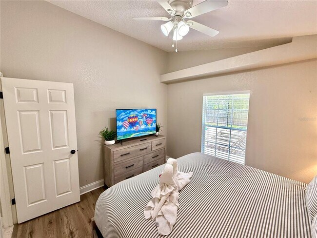 Building Photo - 102 Titan Dr