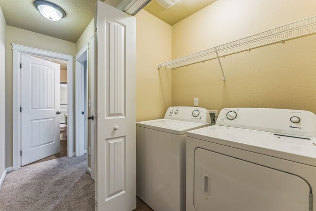 Building Photo - 2554 Carson Loop