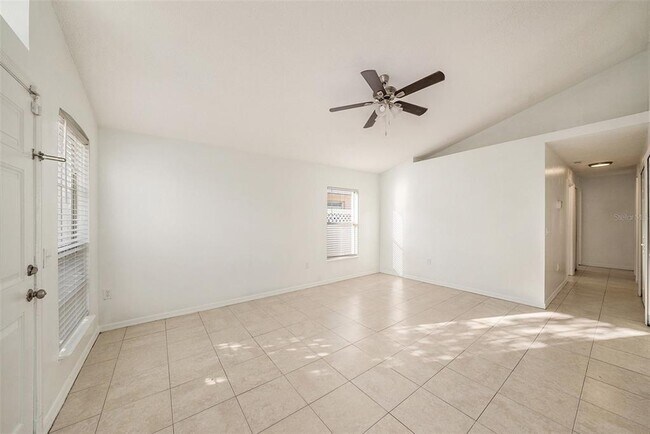 Building Photo - 1020 Brenton Leaf Dr