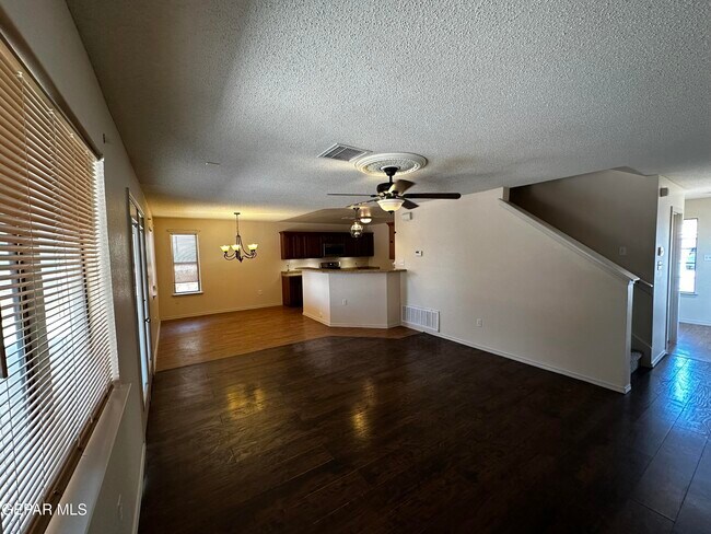 Building Photo - 14140 Meteor Rock Pl