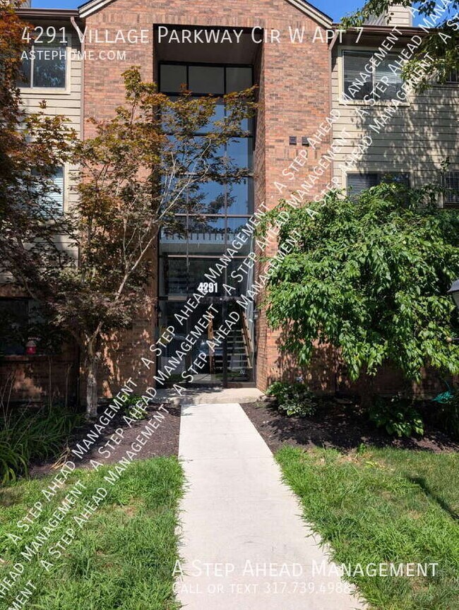 Building Photo - 4291 Village Pkwy Cir W