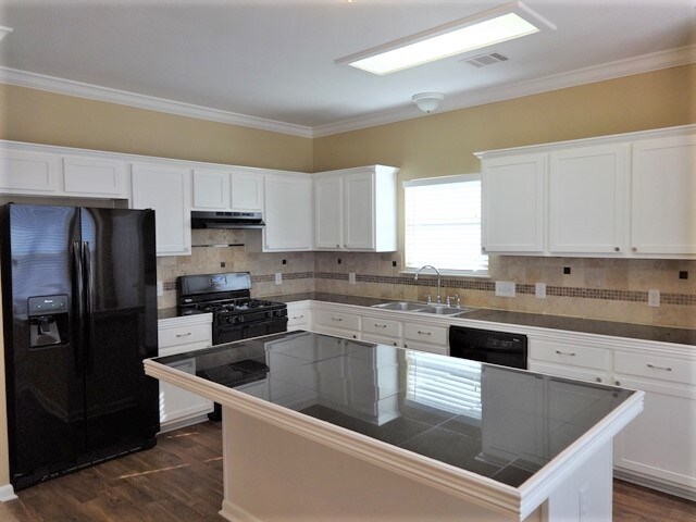 Building Photo - 3872 Willie Mays Ln