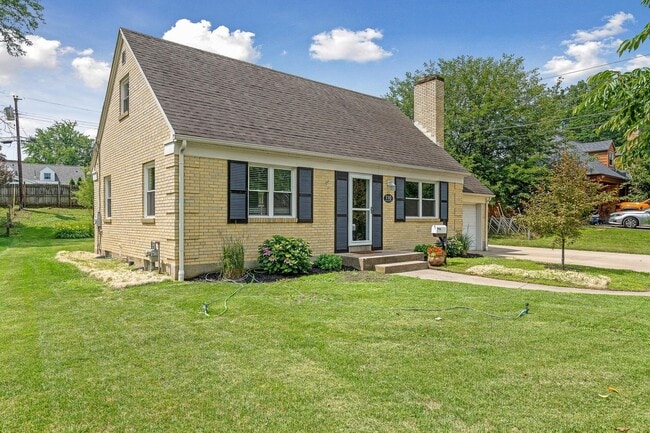 Building Photo - 110 S Bromfield Rd