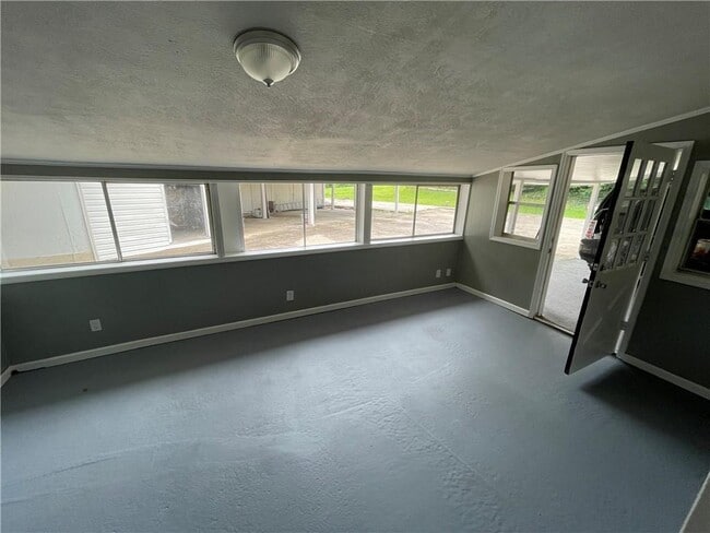 Building Photo - 2766 Bart Johnson Rd