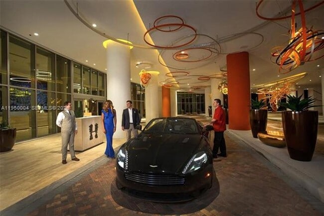 Building Photo - 4111 S Ocean Dr