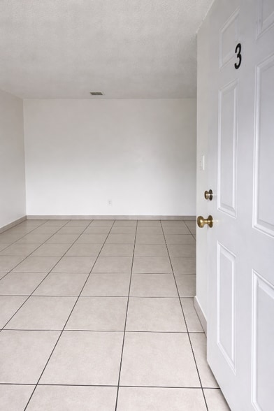 Building Photo - 6151 Eaton St