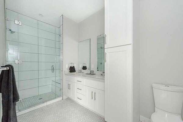 Building Photo - 197 Washington St