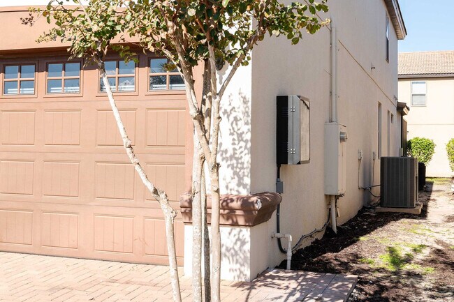 Building Photo - 8861 Corcovado Dr