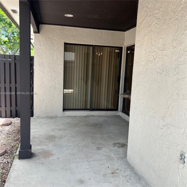 Building Photo - 15272 SW 46th Ln