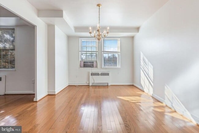 Building Photo - Spacious Tuscany/Canterbury 1bd/1ba Condo with W/D! Available 8/14