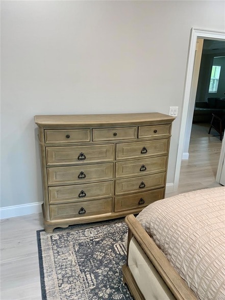 Building Photo - 2129 Lorraine Dr