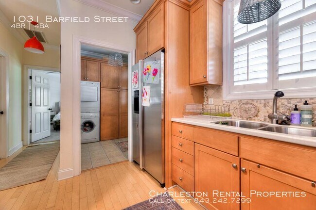 Building Photo - 1031 Barfield St