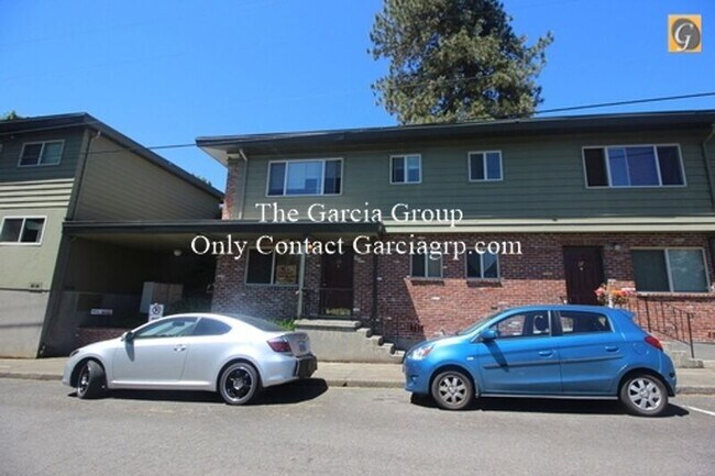 Building Photo - 908 S Gaines St