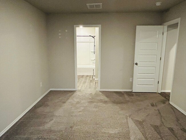 Building Photo - 11804 Krew Wy