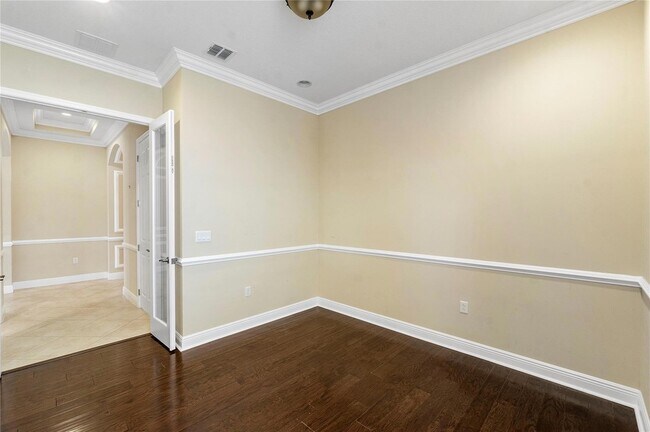 Building Photo - 2888 Bellarosa Circle