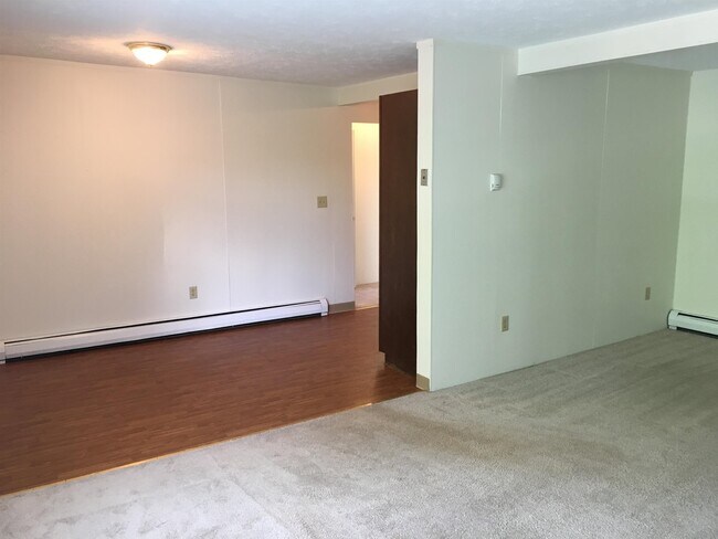 Building Photo - 3981 Brown Ave