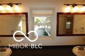 Building Photo - 6030 Crows Nest Dr