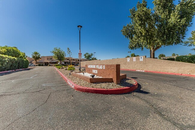 Building Photo - 10828 N Biltmore Dr