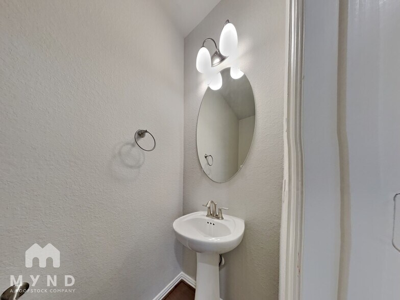 Building Photo - 3434 Stablewood Grove Ln