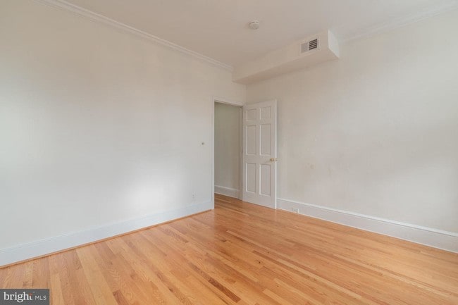 Building Photo - 2723 Dumbarton St NW