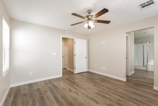 Building Photo - 7563 Bethel Cove Ct