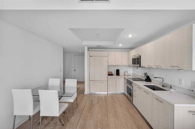 Building Photo - 55 SW 9th St