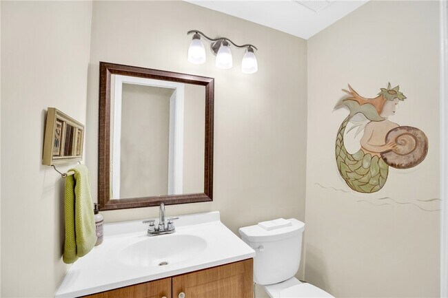 Building Photo - 5040 Harmony Cir