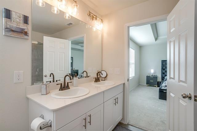 Building Photo - 4553 Greyberry Dr