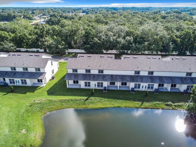 Building Photo - Townhouse For Lease in Saint Cloud