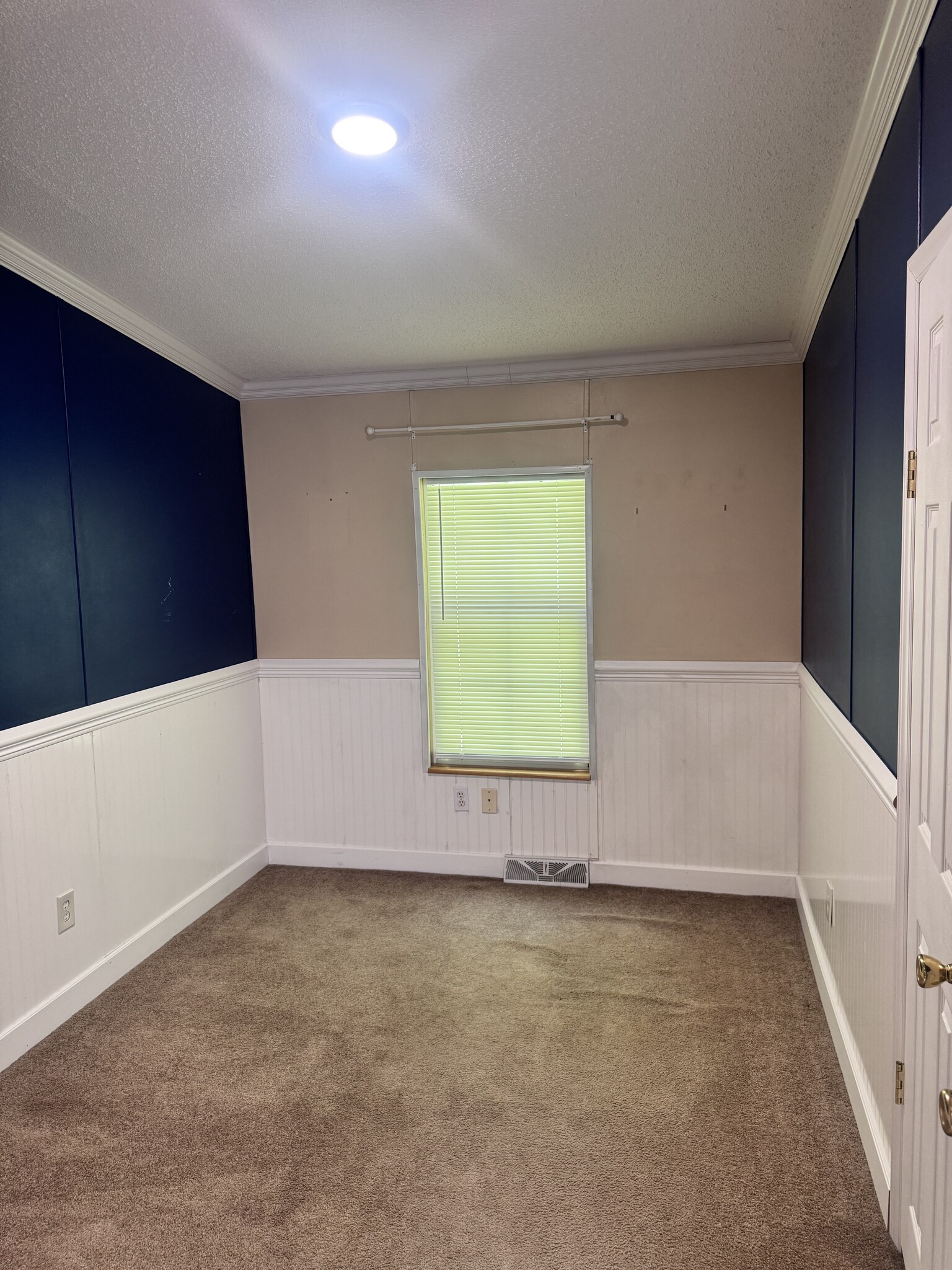 Building Photo - 103 Merida Ln