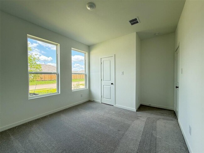 Building Photo - 28502 Great Saddle Trl