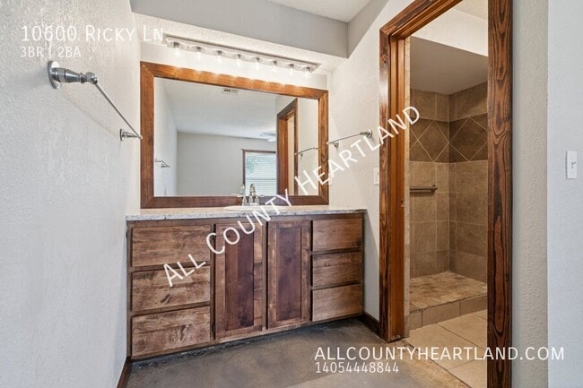 Building Photo - 10600 Ricky Ln