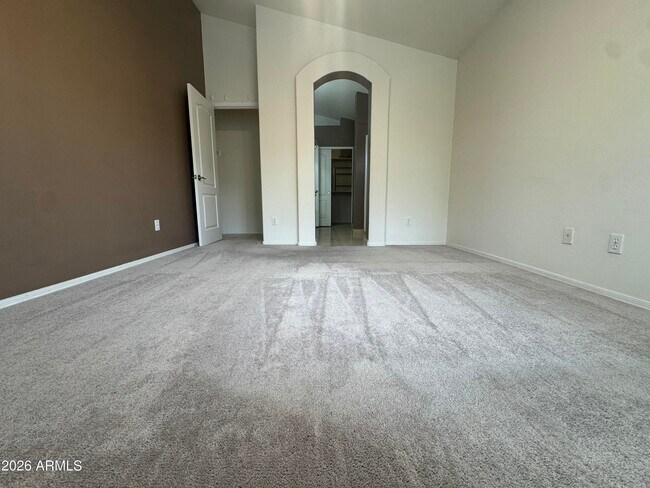 Building Photo - 7187 S Parkside Dr