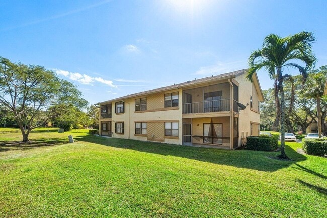 Building Photo - 13135 Chadwick Ct