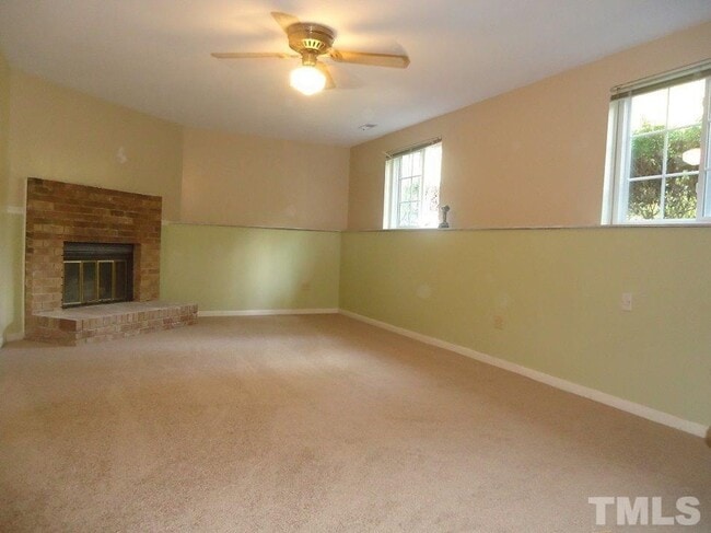 Building Photo - 110 Charolais Trail