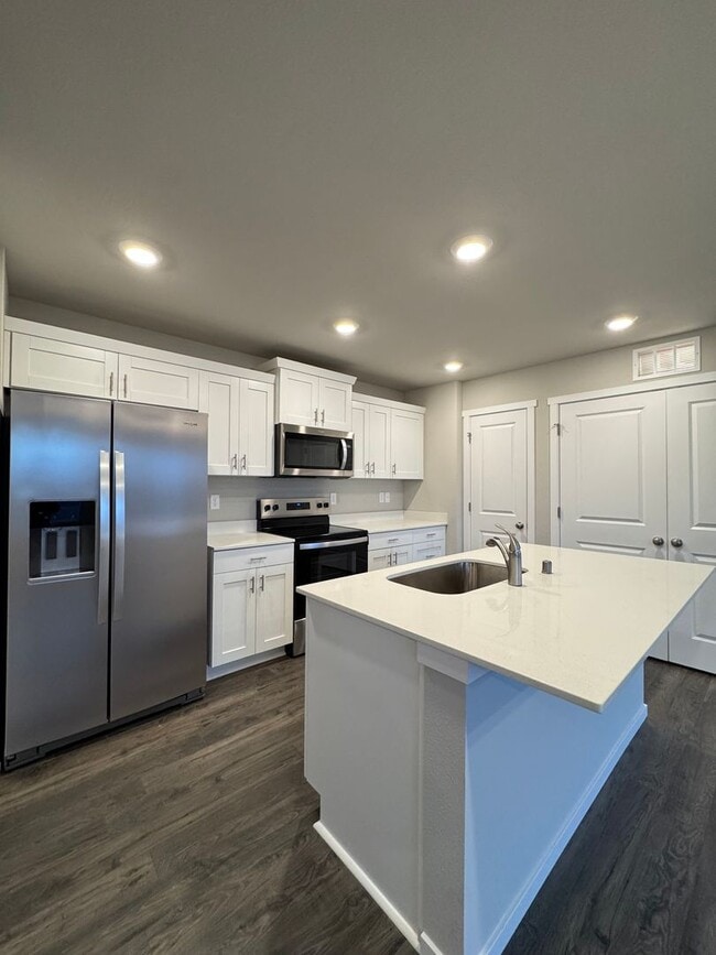 Building Photo - Brand-New 3-Bed Home with 2-Car Garage